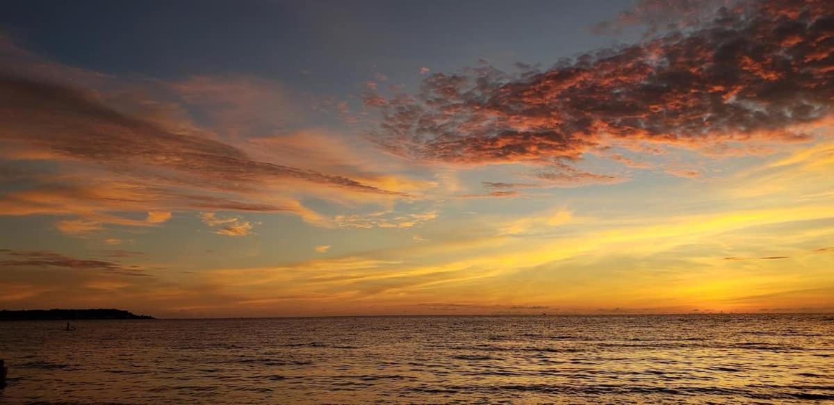 Hermoso Frente A La Playa Apartamento Cartagena